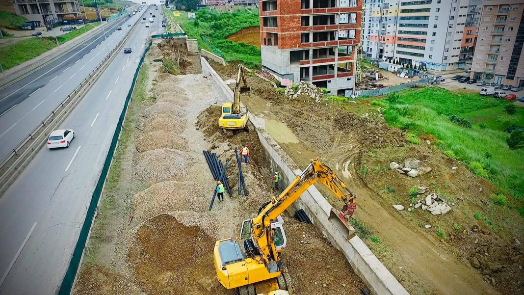 Abdixhiku tregon se kur do të përfundojë rregullimi i rrugës në Veternik