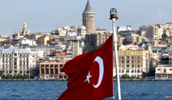 Turqia bën “zbulimin më të madh” të gazit natyror në Detin e Zi