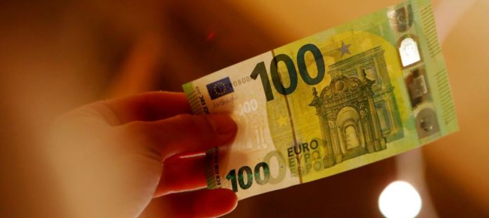 AAK s’heq dorë nga ideja e vjetër, kërkon të ndahen nga 100 euro për secilin qytetar