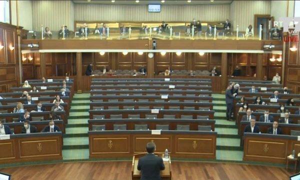 VV bojkoton seancën e votimit të qeverisë Hoti