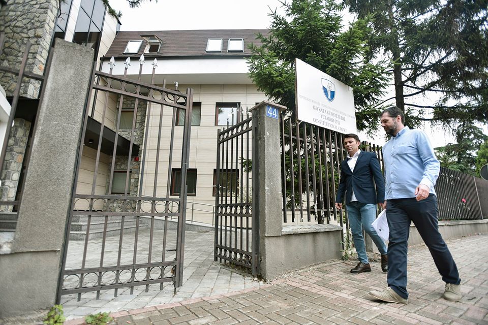 VV-ja i drejtohet Kushtueses për vendimin e Thaçi për shtyrjen e zgjedhjeve në Podujevë e veri të Mitrovicës