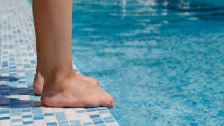Ngjarje e rëndë: Një 13 vjeçare mbytet në pishinë