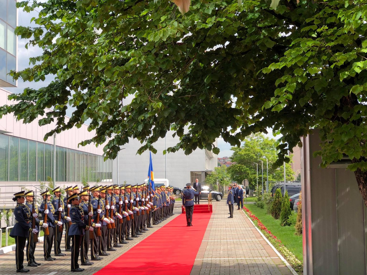 Hoti i vetëm në ceremoninë e marrjes së detyrës