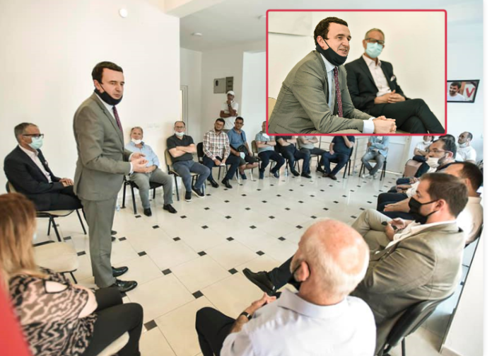 12 mjekë aderojnë në Vetëvendosje, ky është komenti i Kurtit