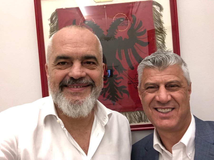 Thaçi takohet me Ramën: Kosova dhe Shqipëria t’i hapin tërësisht kufijtë
