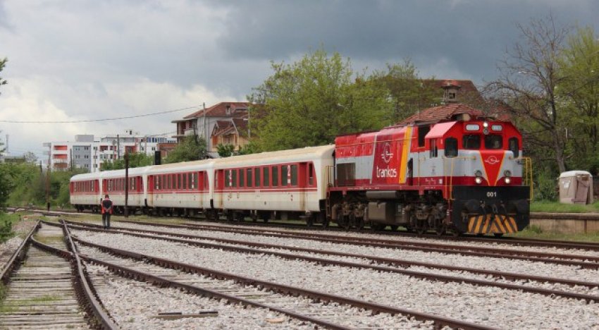 Nga nesër lëshohet në qarkullim linja tjetër e trenit Prishtinë – Pejë – Prishtinë