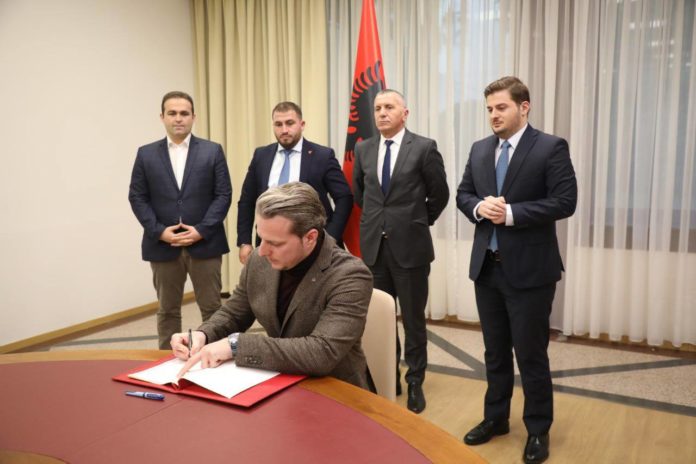 Shqiptarët kanë siguruar vetëm dy ulëse në Kuvendin e Serbisë, jo katër