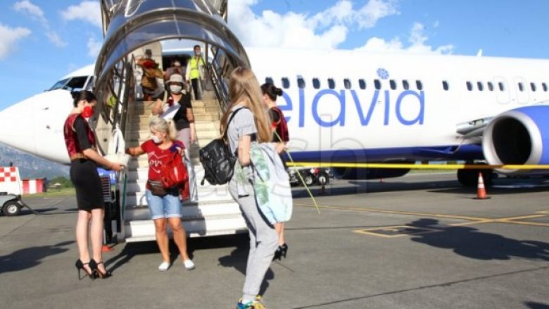 Në Shqipëri fillojnë të vijnë turistët e huaj