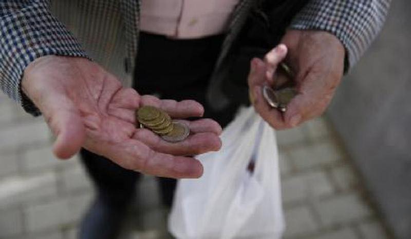 Shqiptarët më të varfrit në rajon, s’përballojnë dot faturat dhe ushqimet