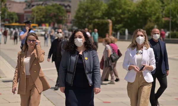 Vjosa Osmani i kërkon Qeverisë të marrë masa urgjente kundër koronavirusit