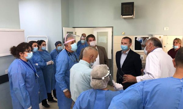 Zemaj: Jam falënderues ndaj punojësve shëndetësorë për kontributin e dhënë gjatë pandemisë