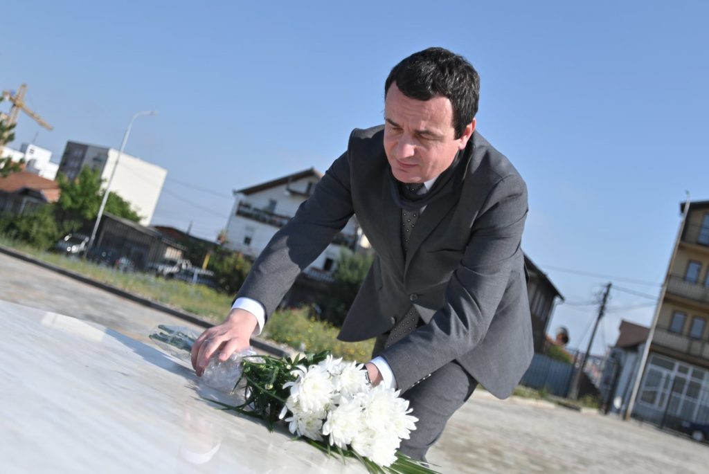 Kurti kujton Demaçin: Kurrë nuk u step prej frikës, kurrë nuk u mposht prej dhimbjes