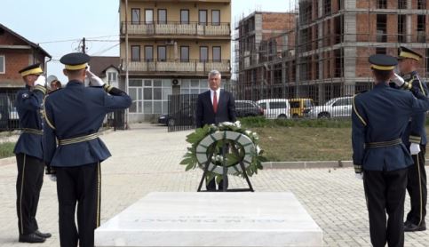 Thaçi nderon përkushtimin dhe sakrificën e Adem Demaçit
