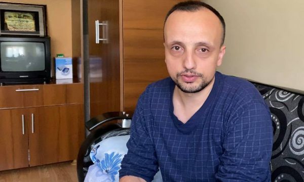 Vuan nga tumori në kokë, kërkohet ndihmë për 36-vjeçarin nga Prizreni i cili duhet të operohet në Turqi