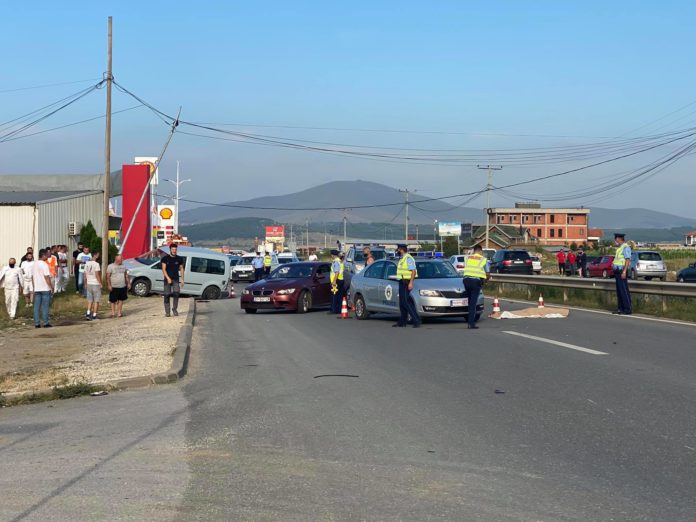 Vdes një 64 vjeçare në aksident trafiku në Ferizaj