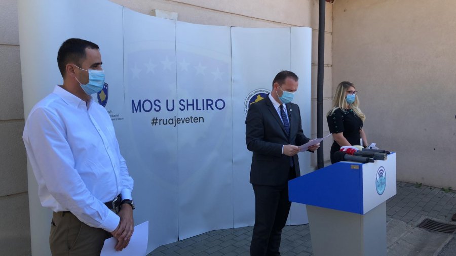 Ministri Zemaj nënshkruan 5 udhërrëfyes klinik