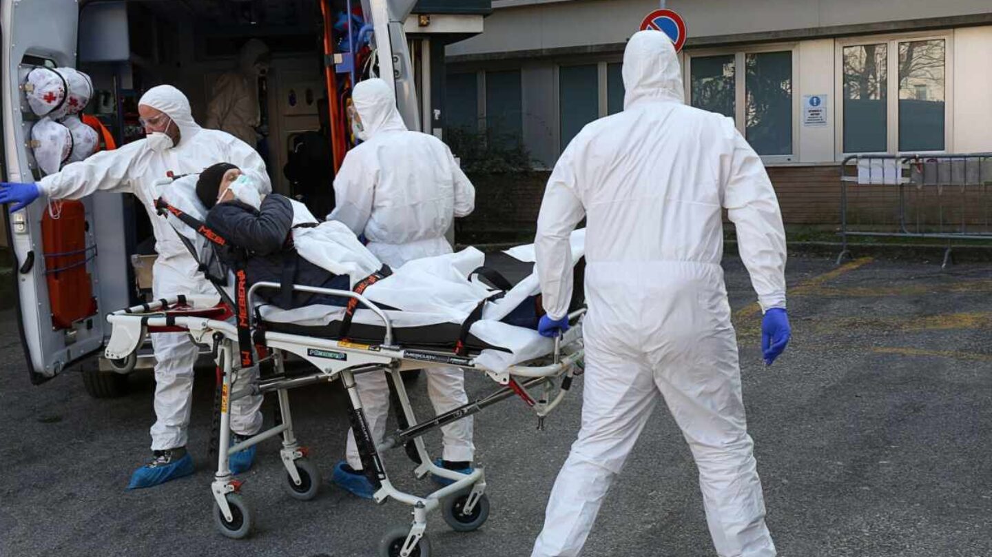 Shifra të frikshme nga Italia: 10 mijë e 874 raste të reja Covid-19 dhe 89 viktima në 24 orë
