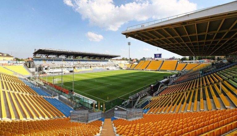 Moldavi-Kosovë luhet në stadiumin e Parmës?