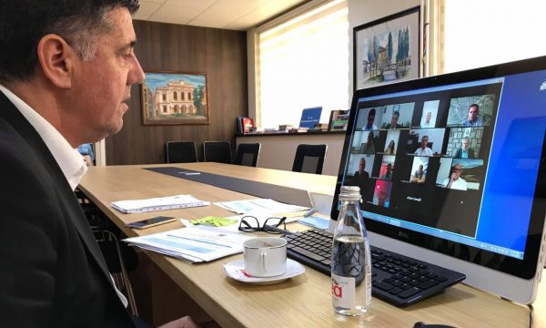 Gjilani mbyll shërbimet në katër drejtori për të parandaluar përhapjen e COVID-19