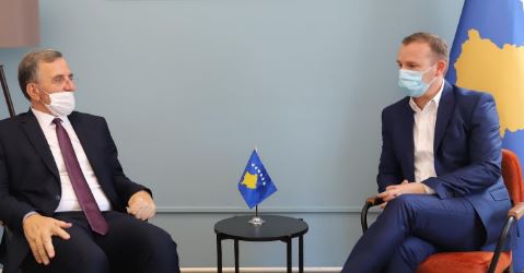 Zemaj takohet me Myftiun Naim Tërnava