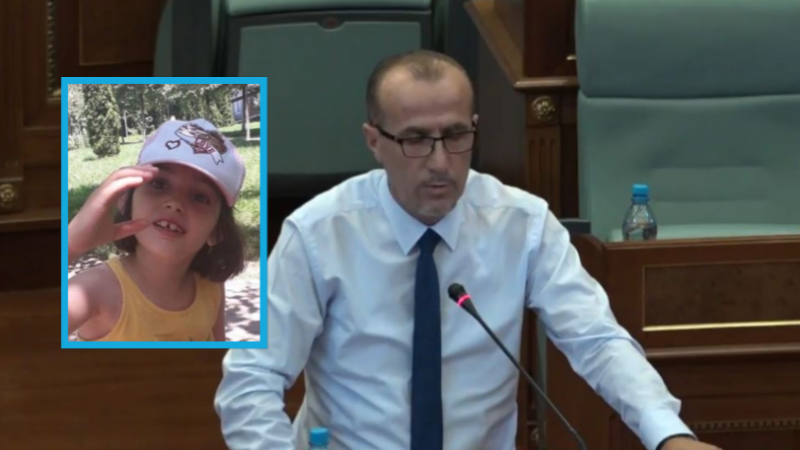 Reagon Haxhiu për familjaren e tij: Tuana vdiq në duart e atyre që duhej ta shpëtonin