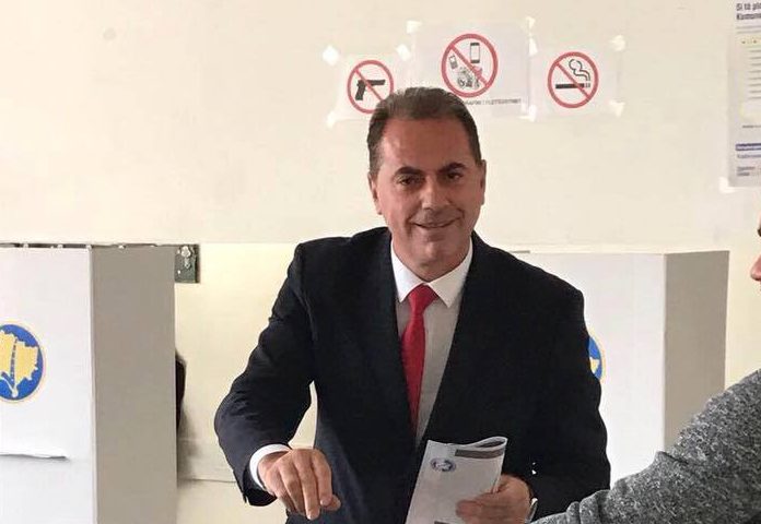 Drejtori i QKMF-së në Gjilan të jep dorëheqje pasi u infektua me COVID-19