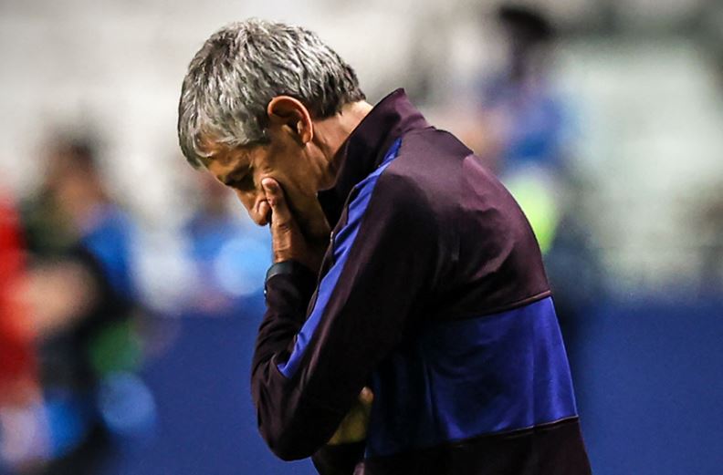 ZYRTARE: Shkarkohet Quique Setien