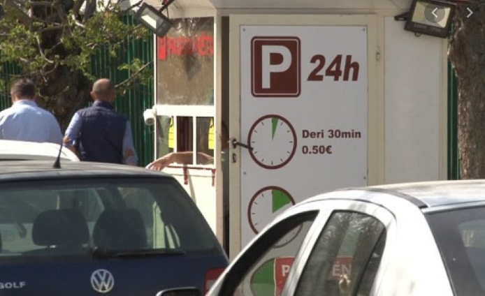 Qytetarët lirohen nga pagesa në hyrje-dalje në QKUK