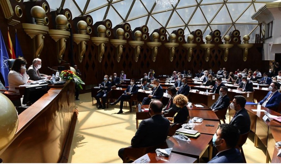 Votohet Qeveria e re e Maqedonisë së Veriut