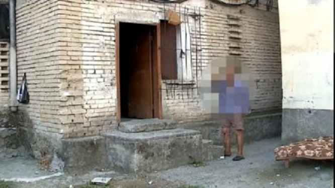 Të terrorizuar nga komshiu: Kërcënohen më armë banorët e një lagje në Tiranë