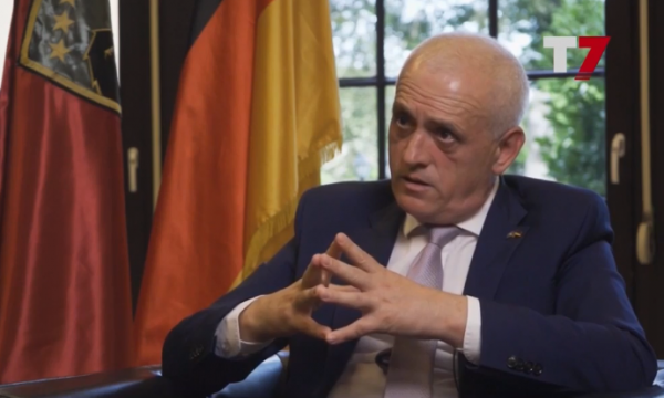 Ambasadori kosovar në Gjermani tregon pse atje po luftohet suksesshëm koronavirusi