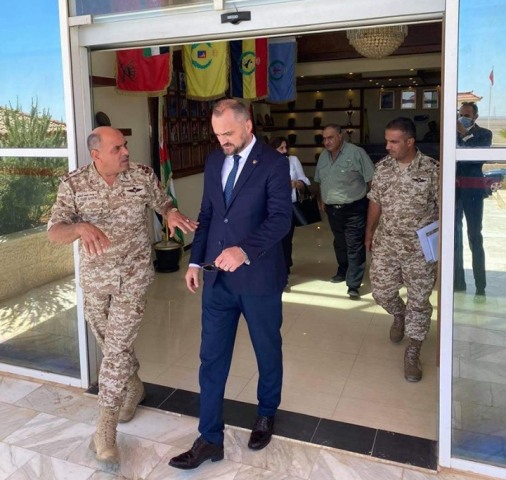 Ushtria jordaneze nderon lartë shqiptarin Arianit Shehu