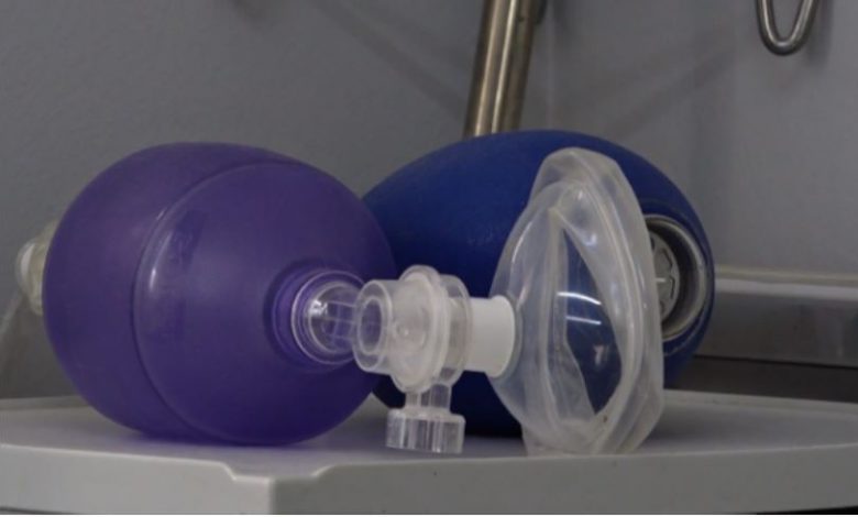 Sqarohet SHSKUK-ja: Spitali i Përgjithshëm i Ferizajt anuloi tenderin për furnizim me boca të oksigjenit, sepse nuk ishin liferuar