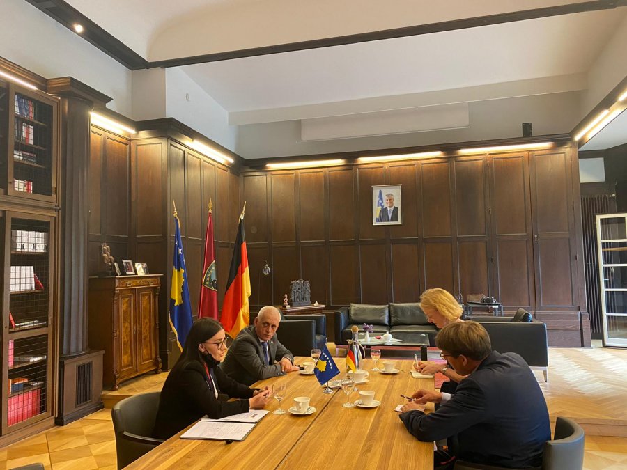 Gjermania edhe një herë premton liberalizimin e vizave për kosovarët