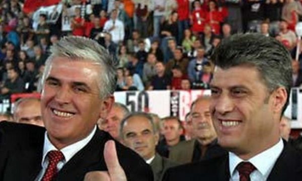 “Ishim bashkë në luftë e paqe” – Thaçi kujton Bajram Rexhepin në tre vjetorin e vdekjes