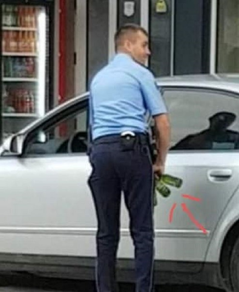 Zyrtari policor pa maskë hyn e blen birra në Ferizaj