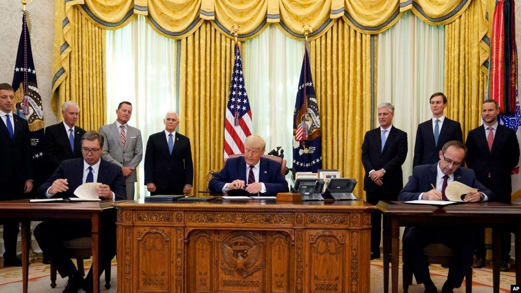 Trump: Marrëveshja Kosovë-Serbi, përparim i madh për bashkëpunimin ekonomik