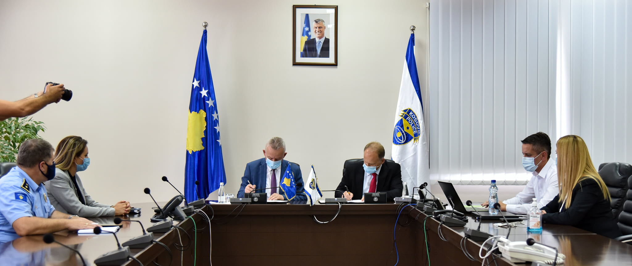 Arrihet marrëveshje mes SHSKUK-së dhe Policisë së Kosovës: Rekrutët do të kryejnë kontrolle brenda QKUK-së