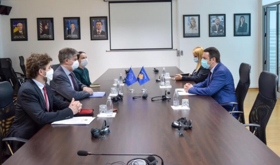 Selimi: Në takim me shefin e EULEX-it shpreha shqetësimin për aksionin e fundit të Speciales