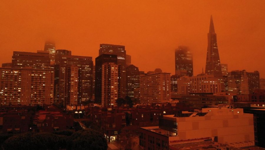 Qielli “apokaliptik” mbi San Francisko, bëhet i portokalltë