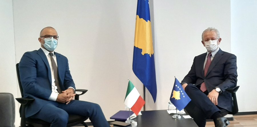 Italia pajtohet se liberalizimi i vizave duhet të trajtohet me prioritet