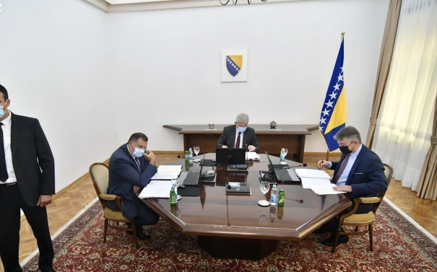 Dodiku pamundëson njohjen e Kosovës nga Bosnja e Hercegovina