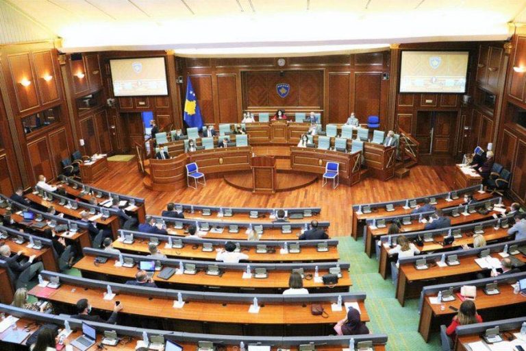 Mungesa e kuorumit në Kuvend, shenj e afrimit të zgjedhjeve të reja