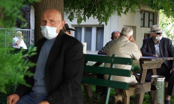 Në Shtëpinë e Pleqve në Prishtinë janë 13 persona të infektuar me koronavirus