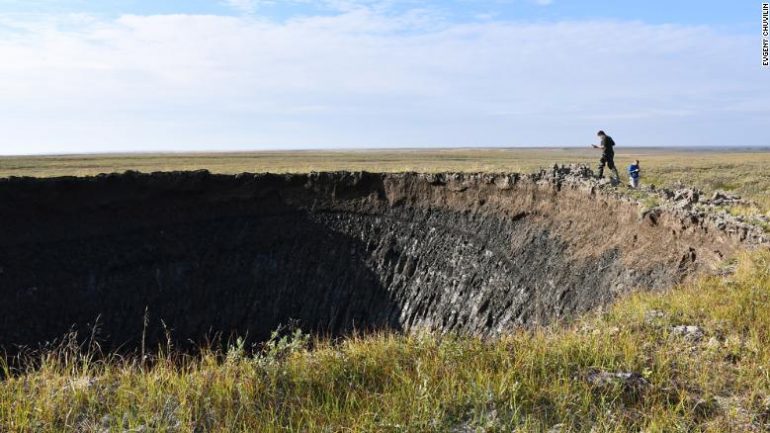 Misteri vazhdon, zbulohet një tjetër gropë gjigante në Siberi