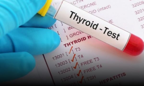 Studimi i ri pretendon se Covid-19 mund të shkaktojë probleme me tiroiden tek pacientët