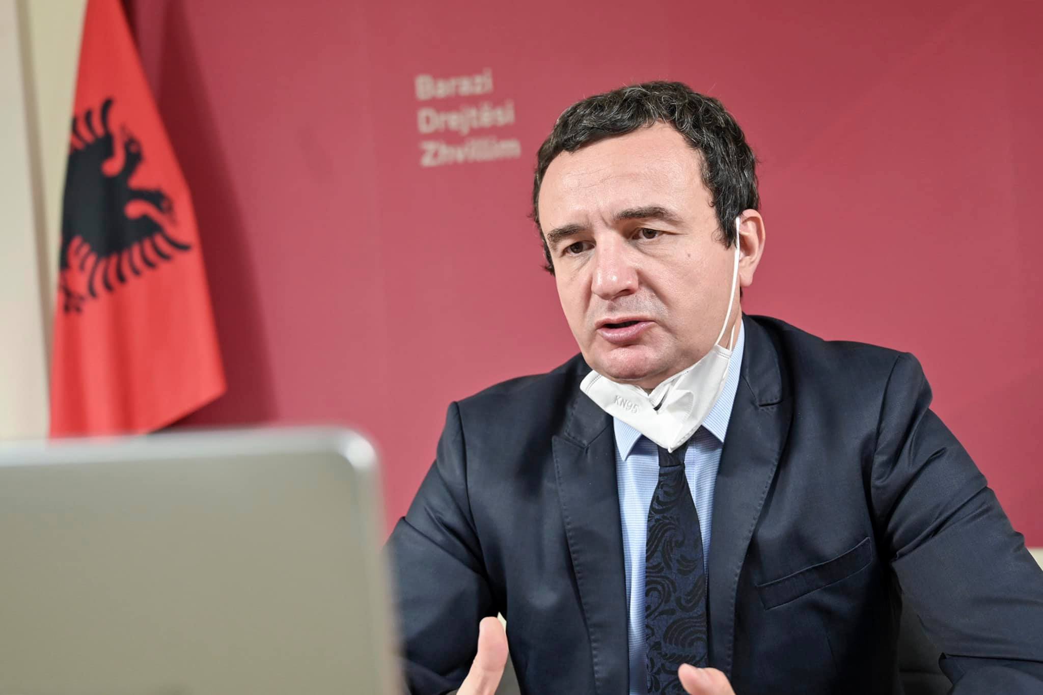 Kurti: Administrata publike është jetike për funksionimin e mirë të shtetit tonë