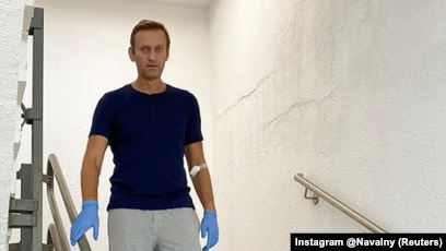 Navalny: Putin qëndron pas helmimit tim