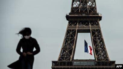 Franca i thotë Turqisë se nuk do të dorëzohet ndaj “përpjekjeve të frikësimit”
