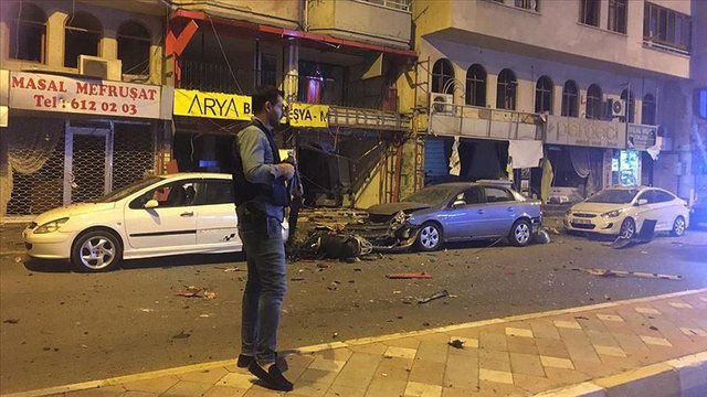 Shpërthimi i fuqishëm trondit Turqinë, dyshohet sulm terrorist